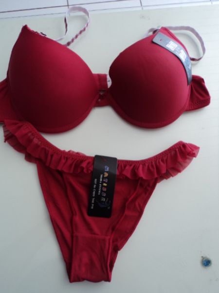 conjunto de calcinha+ sutiã
